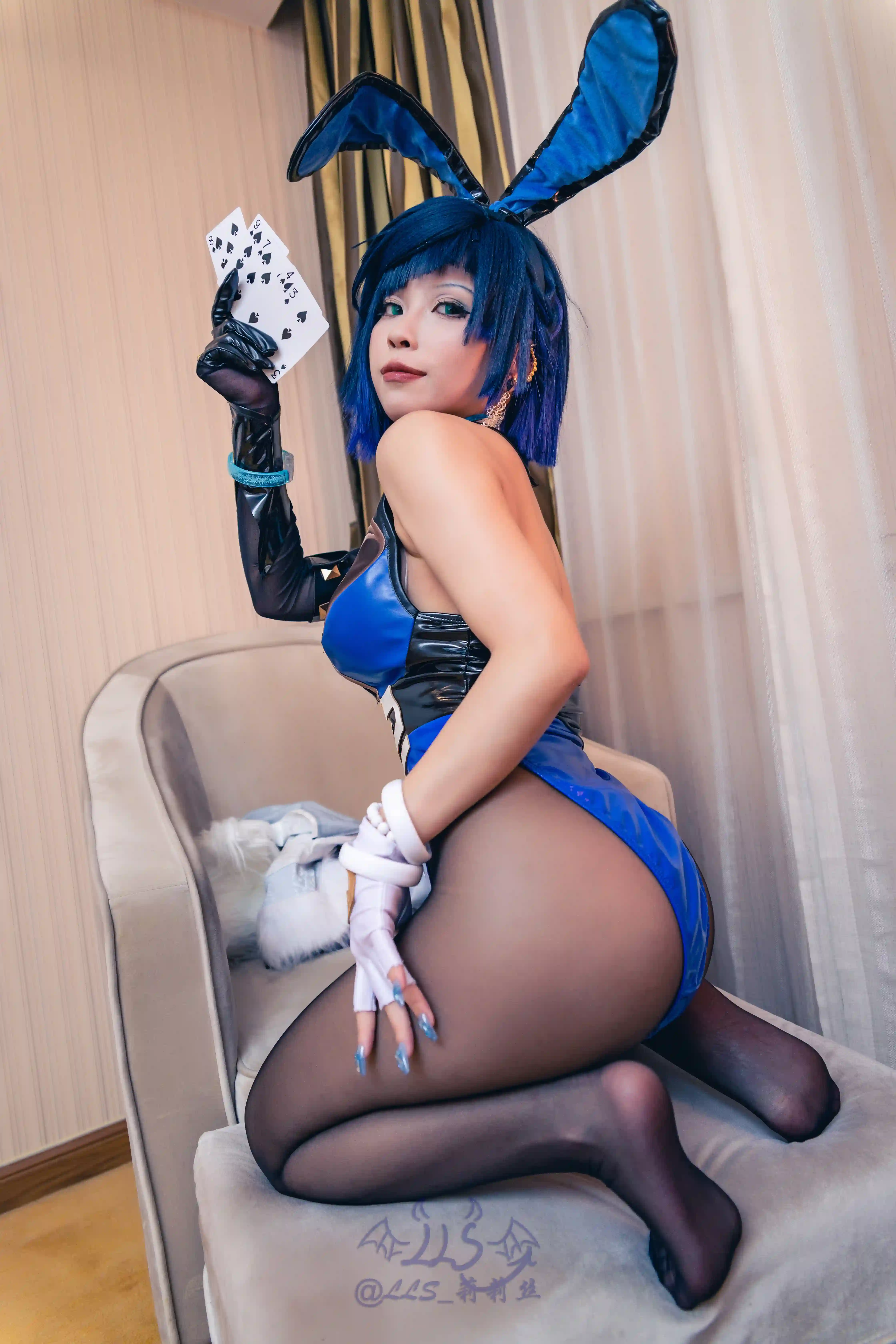 LLS_莉莉丝-动漫博主Coser写真合集 美图合集 第3张-闲人网 LLS_莉莉丝-动漫博主Coser写真合集