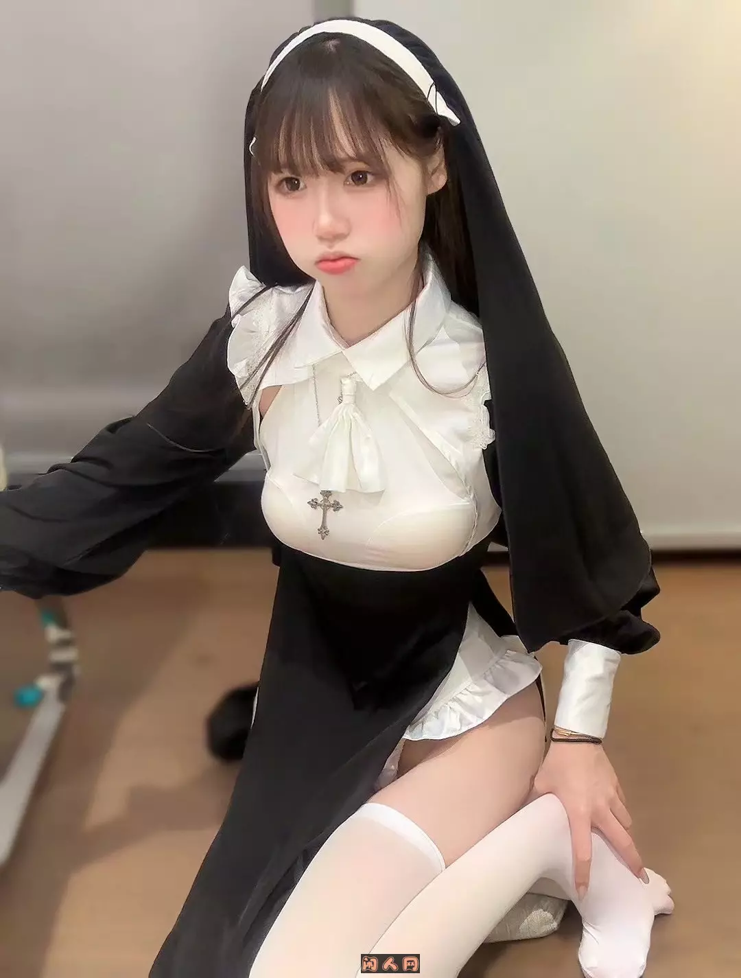 颜值博主@neko酱-稚嫩少女自拍写真作品合集 美图合集 第1张