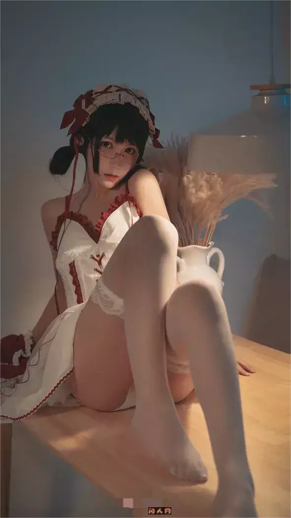 枸名(逐月su)-写真作品套图 美图合集 第1张