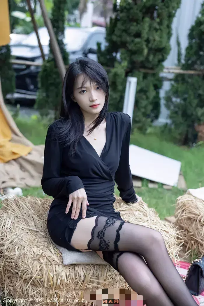 秀人模特@刘奕宁Lynn轻熟知性模特写真合集 美图合集 第4张
