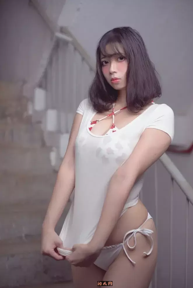 动漫博主@Hieey Heika/嗨兒_Hieey香港COSER二次元写真合集 美图合集 第4张-闲人网 动漫博主@Hieey Heika/嗨兒_Hieey香港COSER二次元写真合集