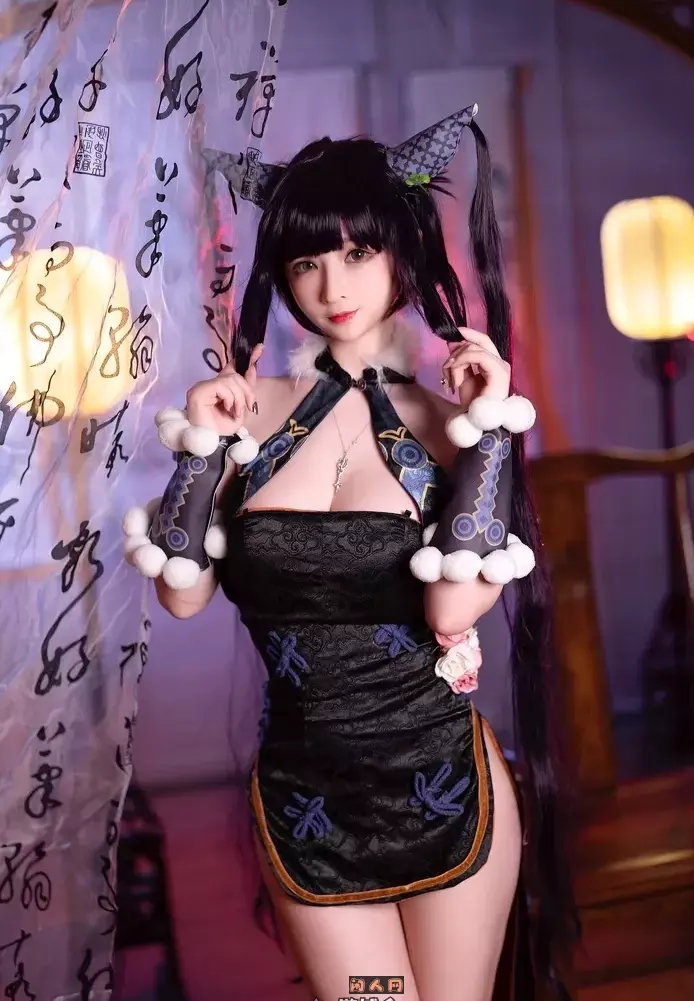 动漫博主@叉子宝宝暴躁小姐姐写真作品套图 美图合集 第3张-闲人网 动漫博主@叉子宝宝暴躁小姐姐写真作品套图