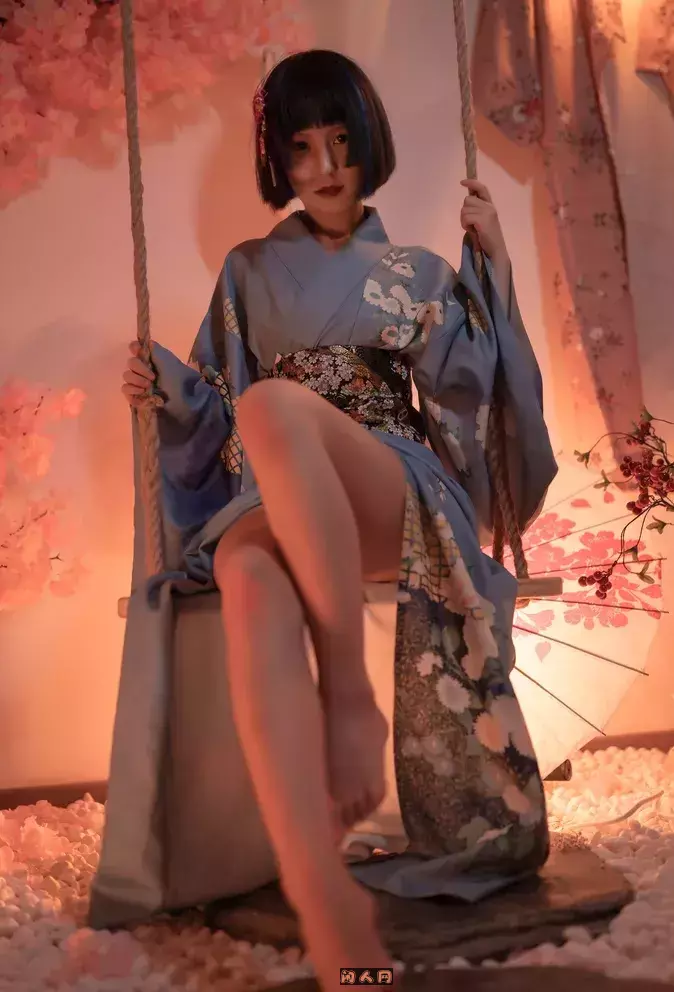 动漫博主@晕崽Zz-甜美颜值女生性感写真套图合集 美图合集 第2张