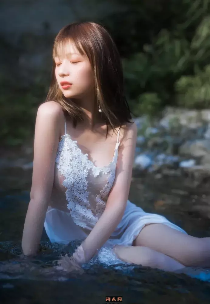 清青琴玖-肥宅三坑少女COS写真作品合集 美图合集 第4张