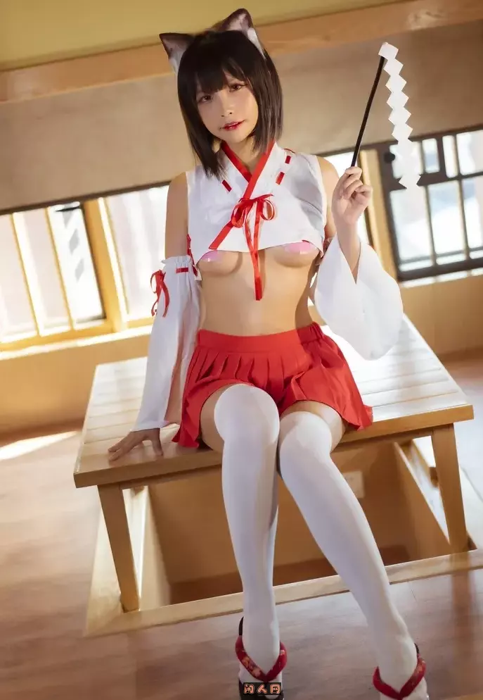 动漫博主@Neko薇薇-爱撸猫的妹子写真合集 美图合集 第6张-闲人网 动漫博主@Neko薇薇-爱撸猫的妹子写真合集
